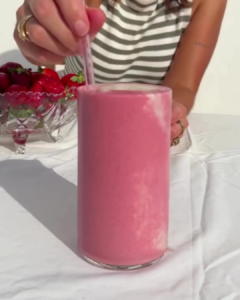 Smoothie Φράουλας με μαρμελάδα